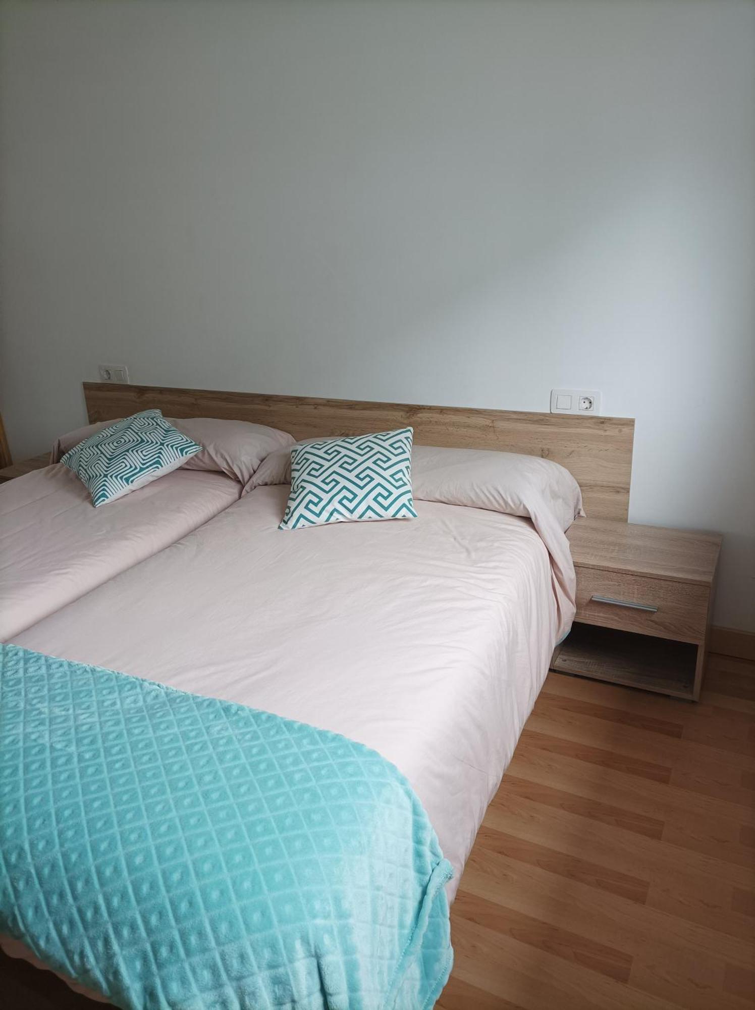 Ferienwohnung Piso Cervantes Sarria Exterior foto